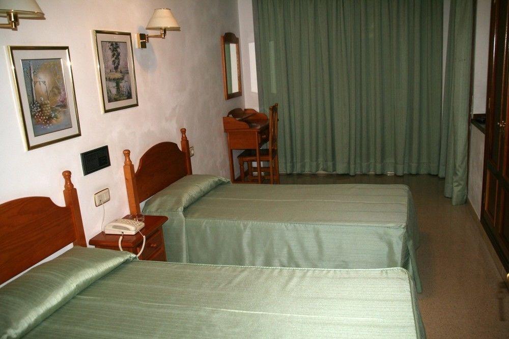 Hotel Puitavaca Ribera de Cardós Exterior foto